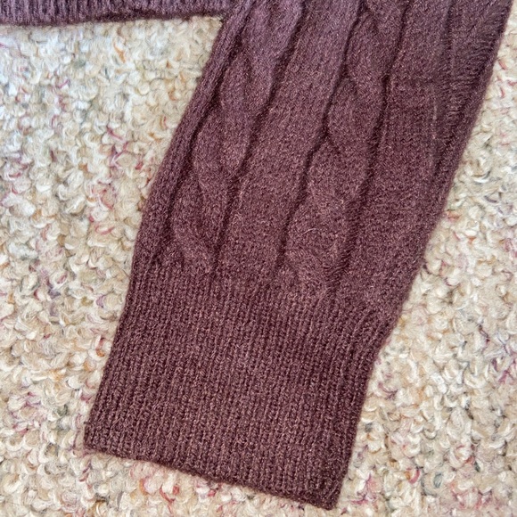 Sweater - Picture 5 of 5